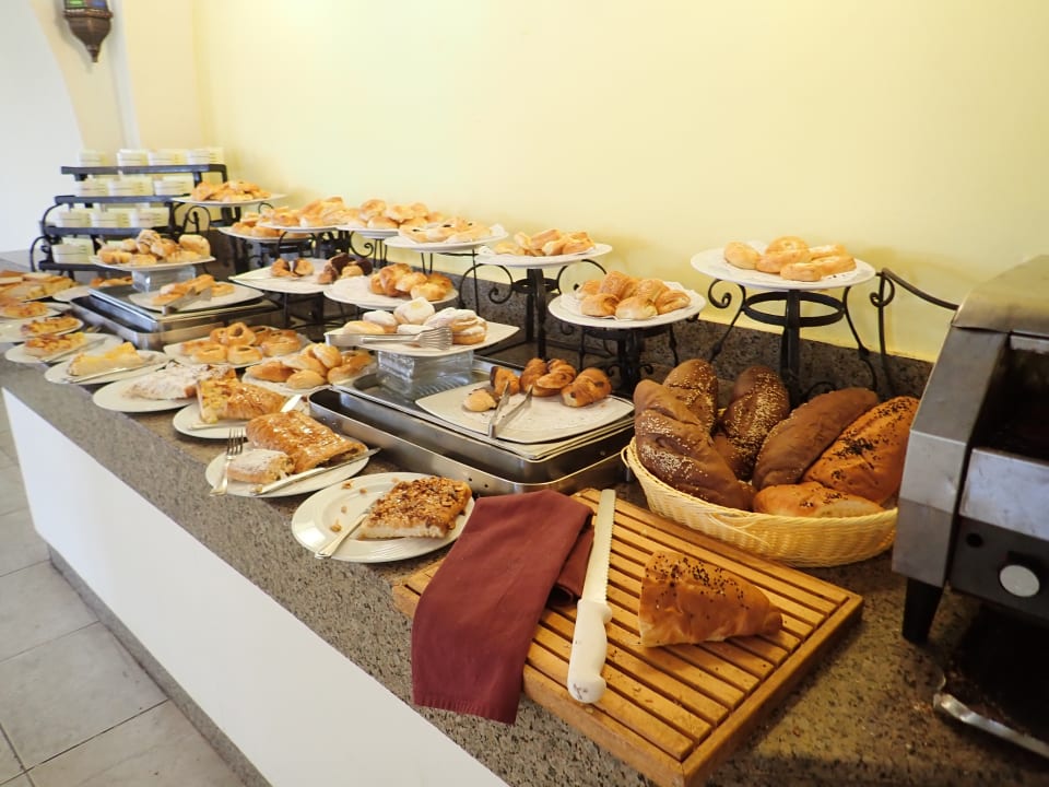 Gastro Shams Alam Beach Resort