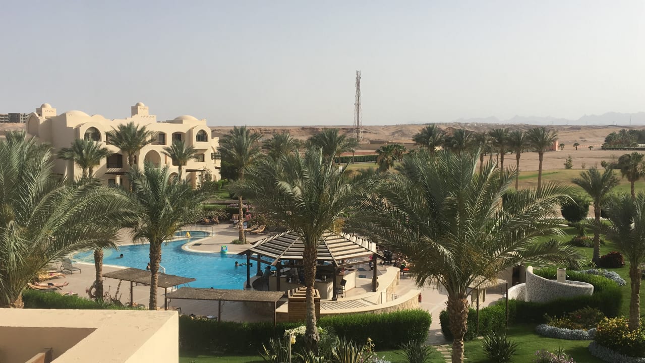 Pool JAZ Neo Saraya Palms