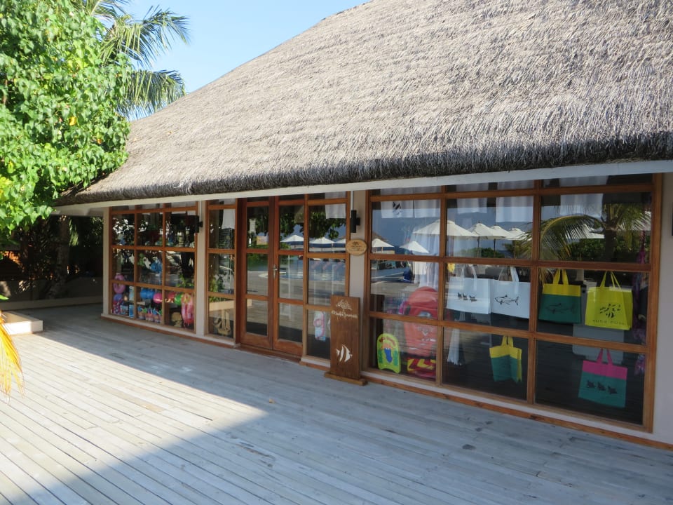 Gastro Kudafushi Resort & Spa