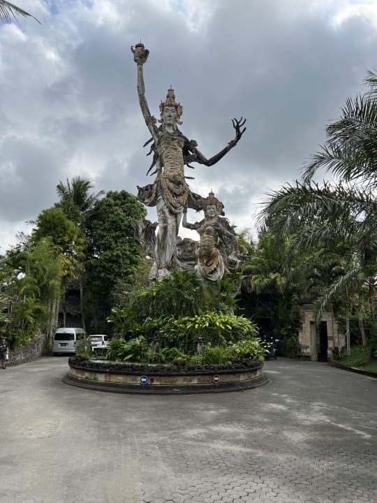 Gartenanlage Hotel The Royal Pita Maha