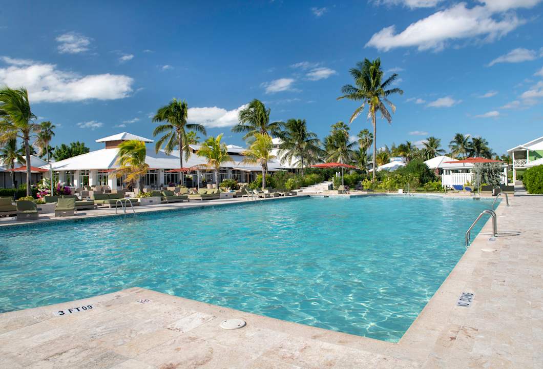 Pool Viva Fortuna Beach by Wyndham - All Inclusive Resort