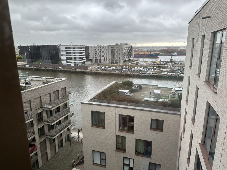Ausblick JUFA Hotel Hamburg HafenCity