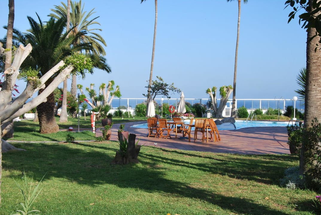 Garten- und Poolbereich Sahara Beach Club