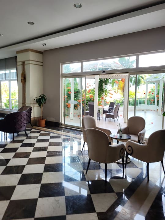 Lobby Seaden Sea World Resort & Spa