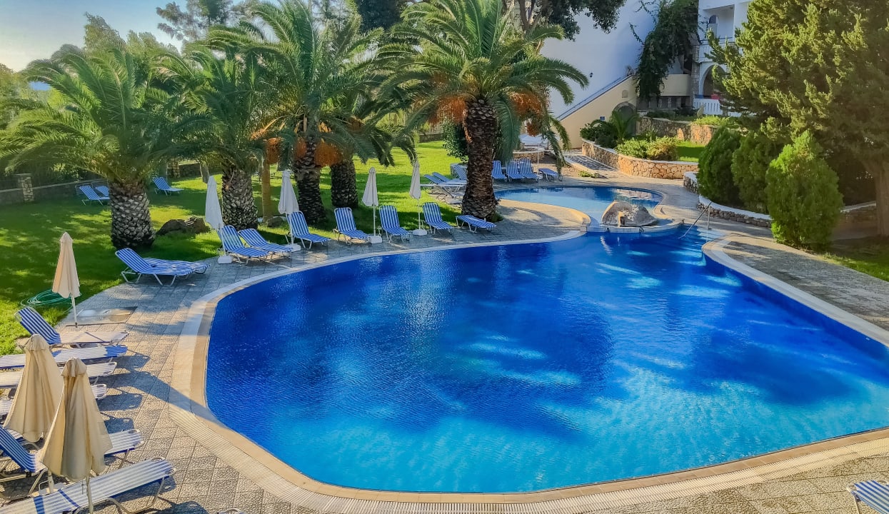 Pool Ekaterini Hotel