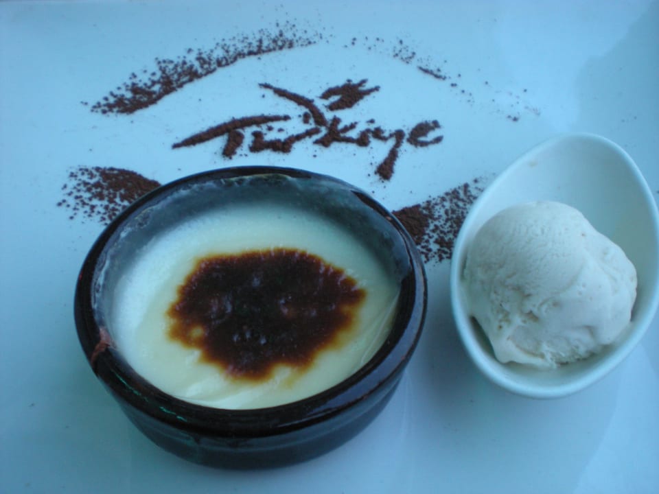 Dessert im türkischen Spezalitätenrestaurant Kasan Limak Limra Hotel & Resort