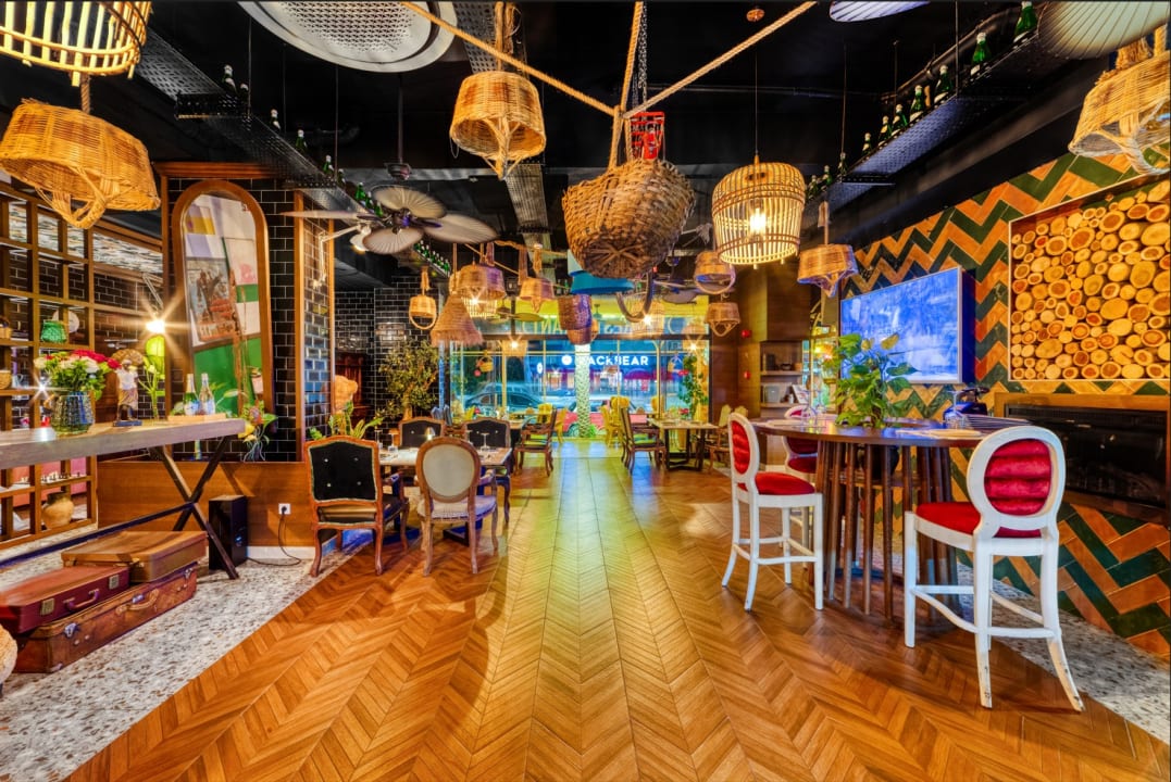 Gastro Anjeliq Downtown Hotel