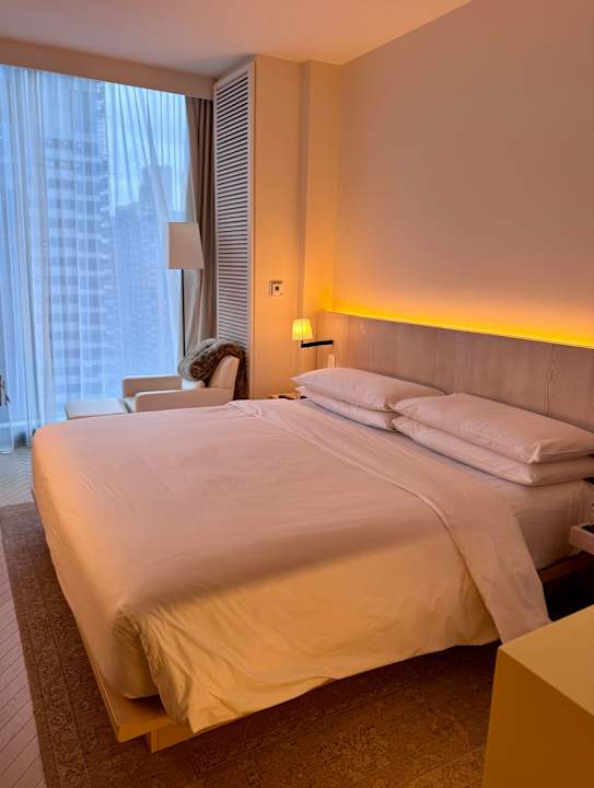 Zimmer The Times Square EDITION New York