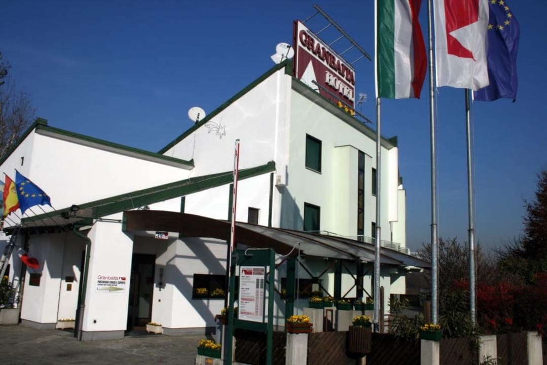 Außenansicht Hotel Granbaita Granbaita Hotel