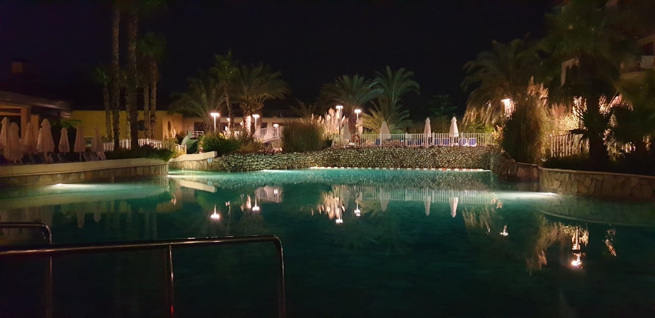 Pool Club Grand Aqua