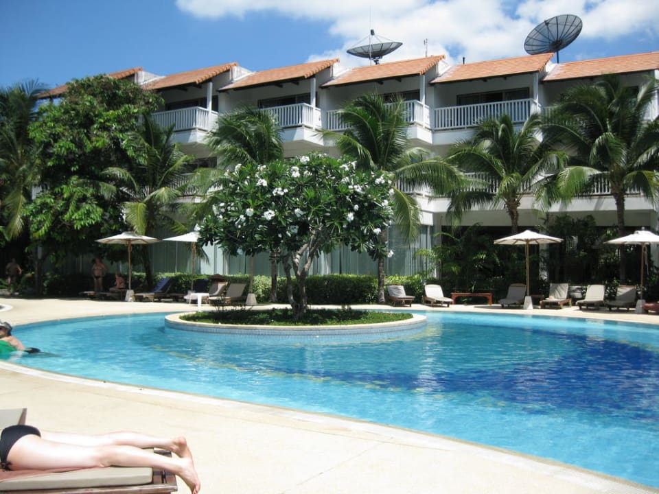 Coral-Pool Aonang Villa Resort