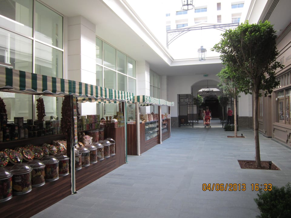 Türkische Süssigkeiten Titanic Deluxe Golf Belek