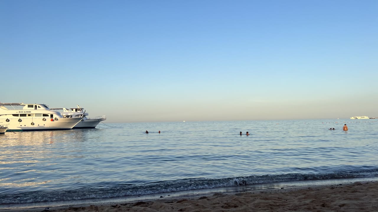 Strand Aladdin Beach Resort
