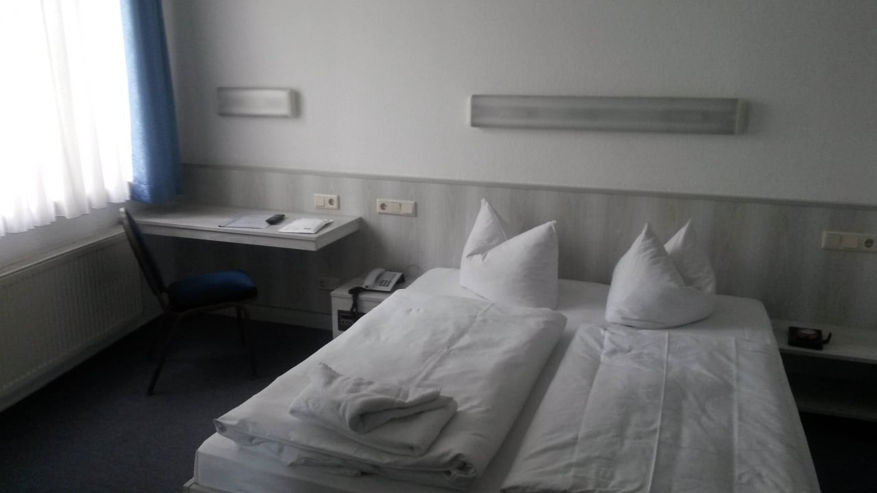 GUTER sTANDARD Hotel Central Tegel