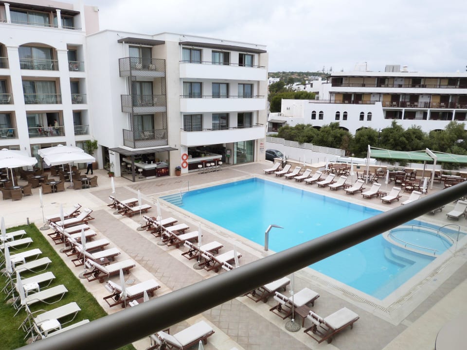 Ausblick vom 2. Stock, Balkon Albatros Spa & Resort Hotel