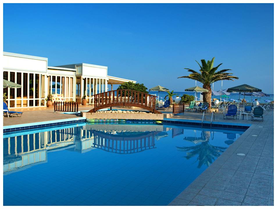 Pool Hotel Kathrin Beach