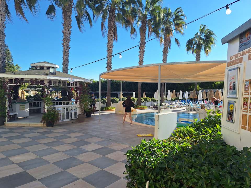 Pool Hane Family Resort