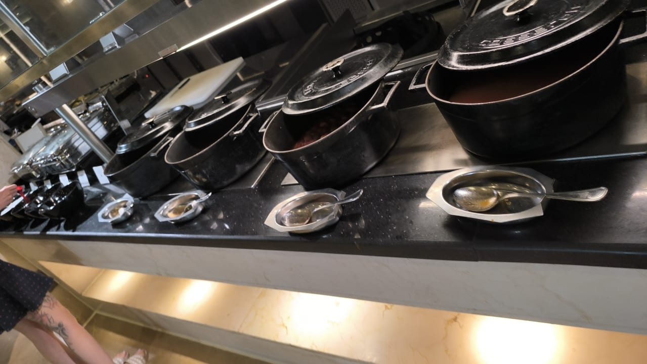 Gastro SUNRISE Crystal Bay Resort