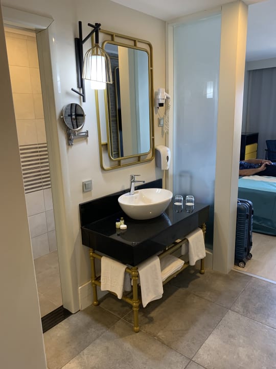 Zimmer Seaden Valentine Resort & Spa