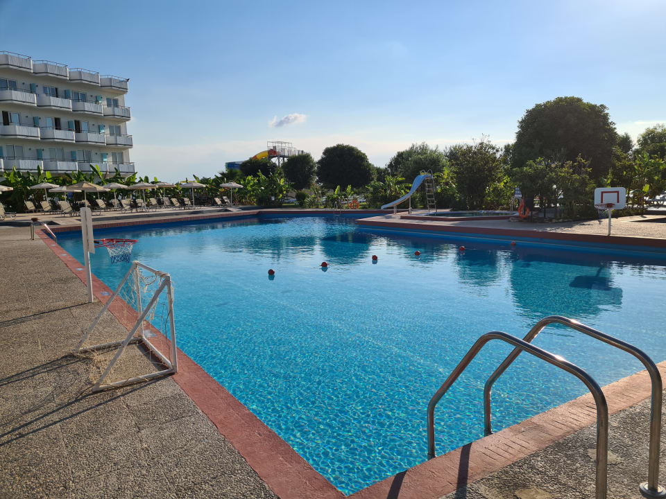 Pool Irene Palace Beach Resort