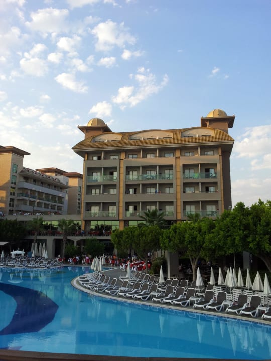 Außenansicht Hotelanlage Aydinbey Kings Palace & Spa