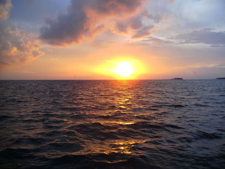 Sunset  Kuramathi Maldives
