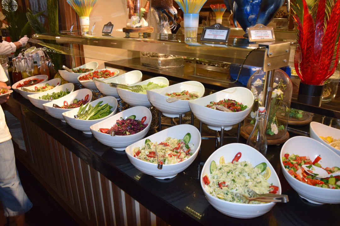 Hauptrestaurant im UG2 und Abend-Buffet Hotel Botanik Platinum