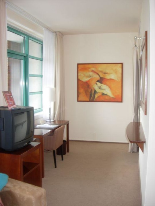 Junior Suite innnen Ansicht AMERON Berlin ABION Spreebogen Waterside