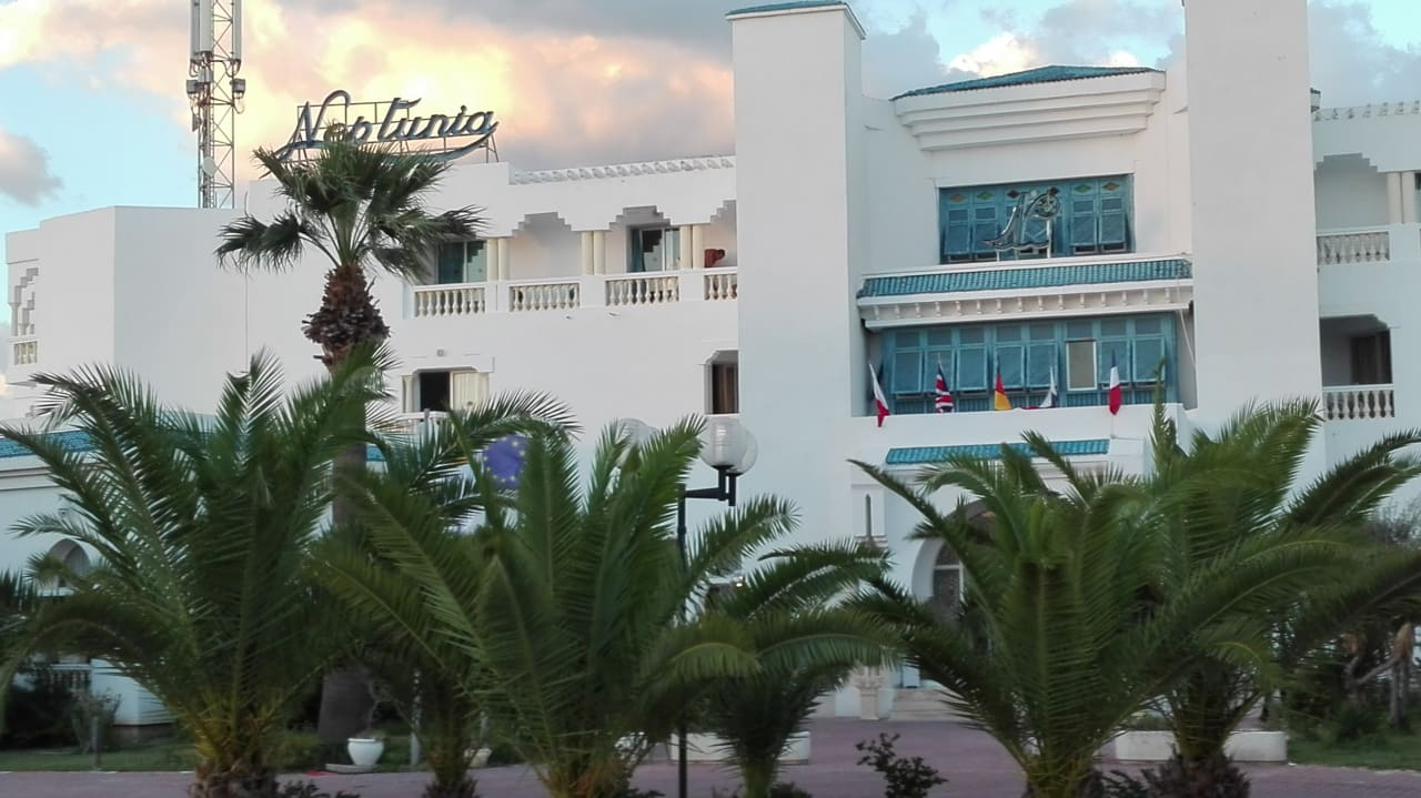 Außenansicht Hotel Neptunia Skanes