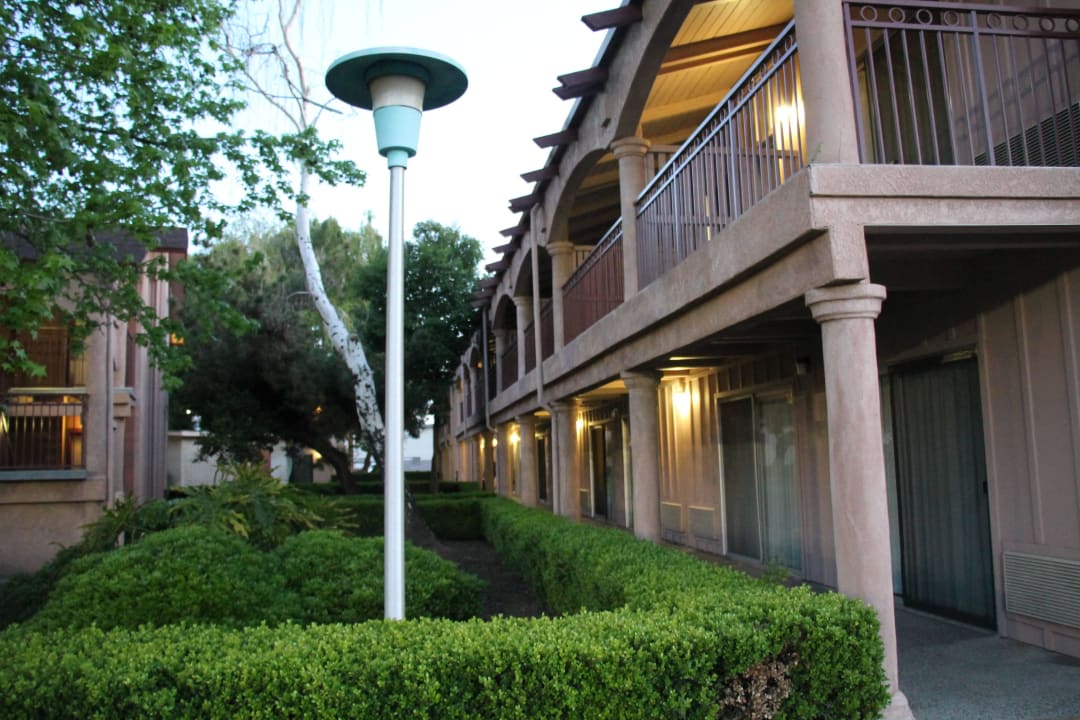 Seitenansicht Hotel Days Inn of Modesto