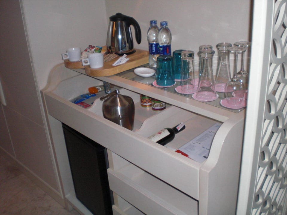Minibar Kaisol Romance Resort