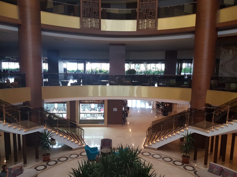 Lobby Sunmelia Beach Resort