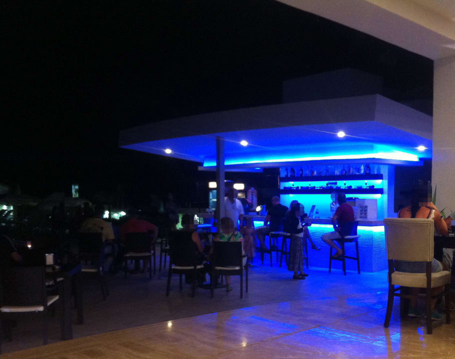 Bar  Maya World Park Hotel