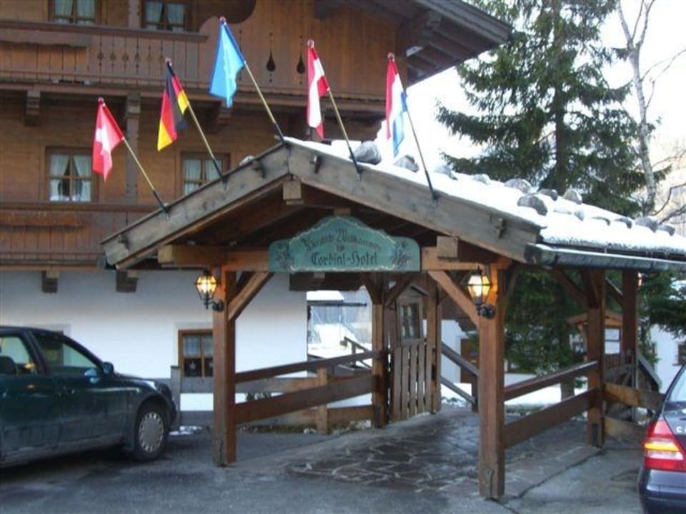 Eingangsbereich des Hotels VAYA Achensee