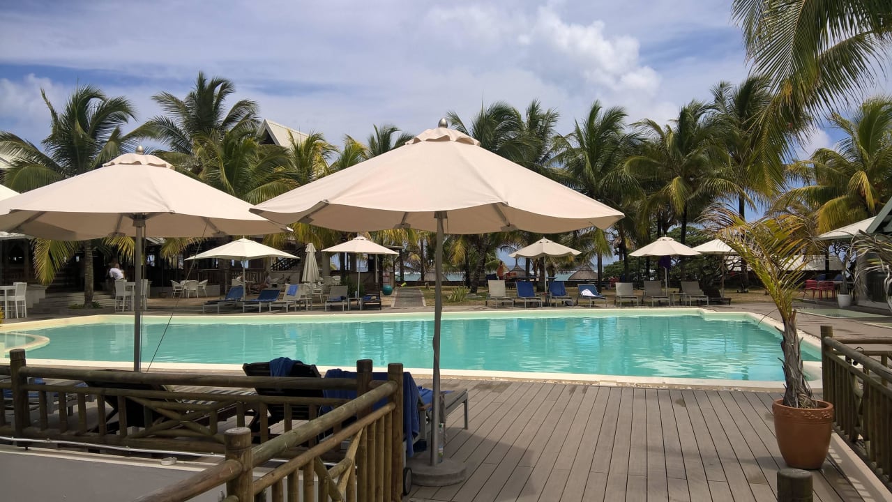 Ausblick Le Peninsula Bay Beach Resort & Spa