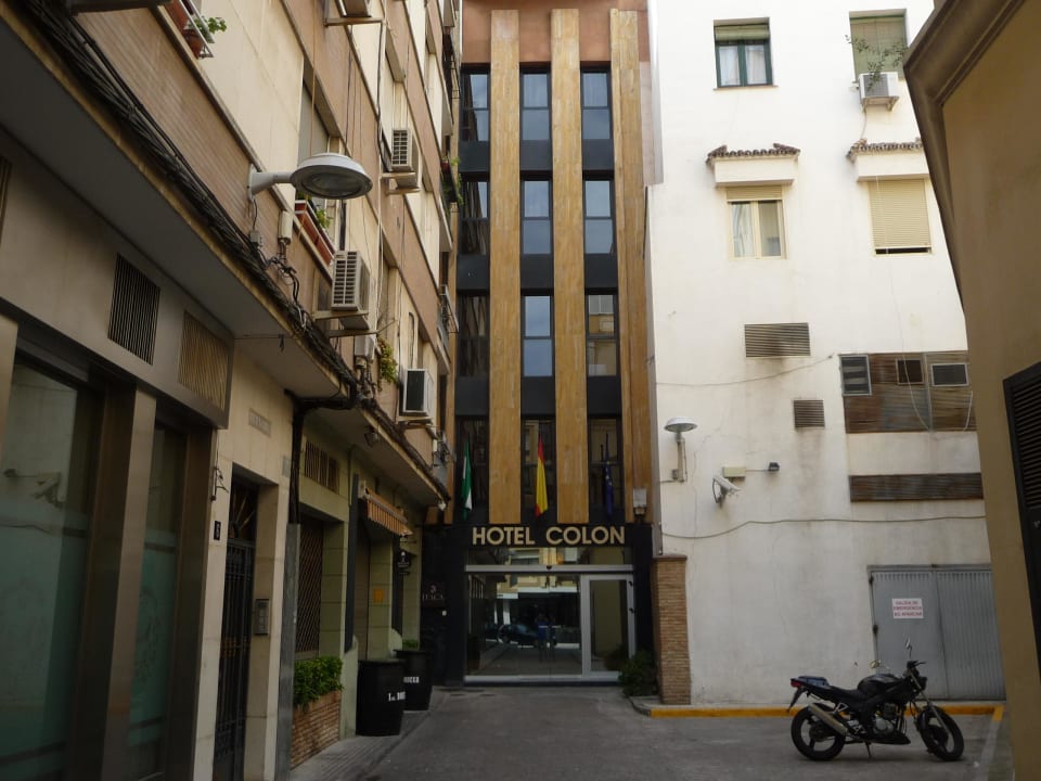 Hoteleingang Hotel ITC Colón by Soho Boutique