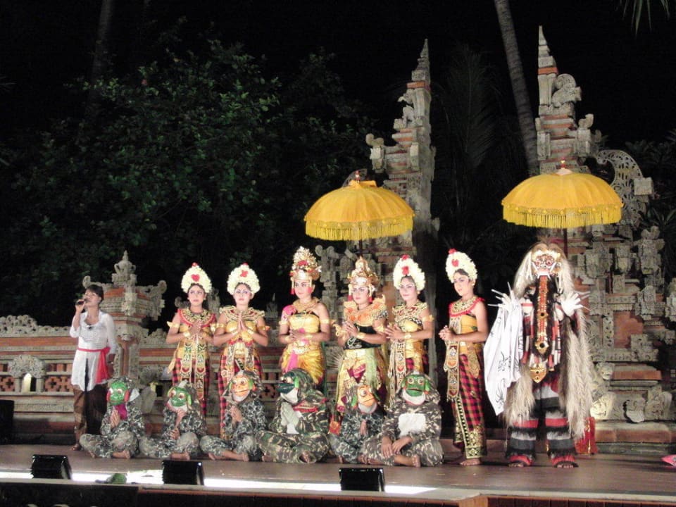 Abendveranstaltungen im Hotel   Prama Sanur Beach Bali