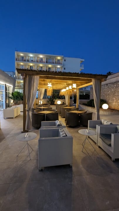 Außenansicht CM Playa del Moro