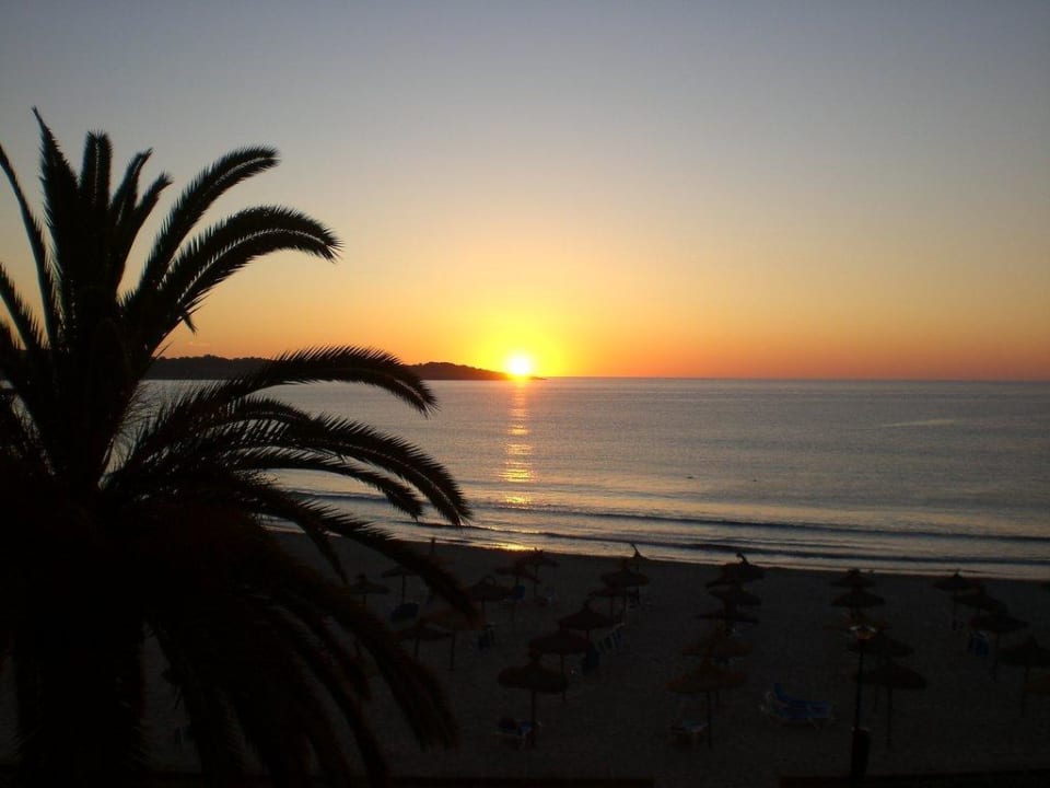 Sonnenaufgang Hotel Club S'Illot