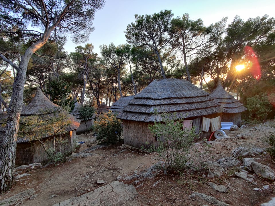 Außenansicht Pine Beach Pakostane