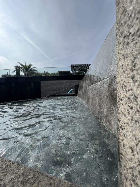 Pool Quellenhof Luxury Resort Lazise