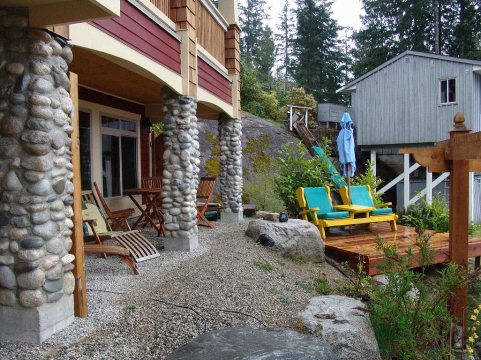 Tuwanek The Tuwanek Hotel