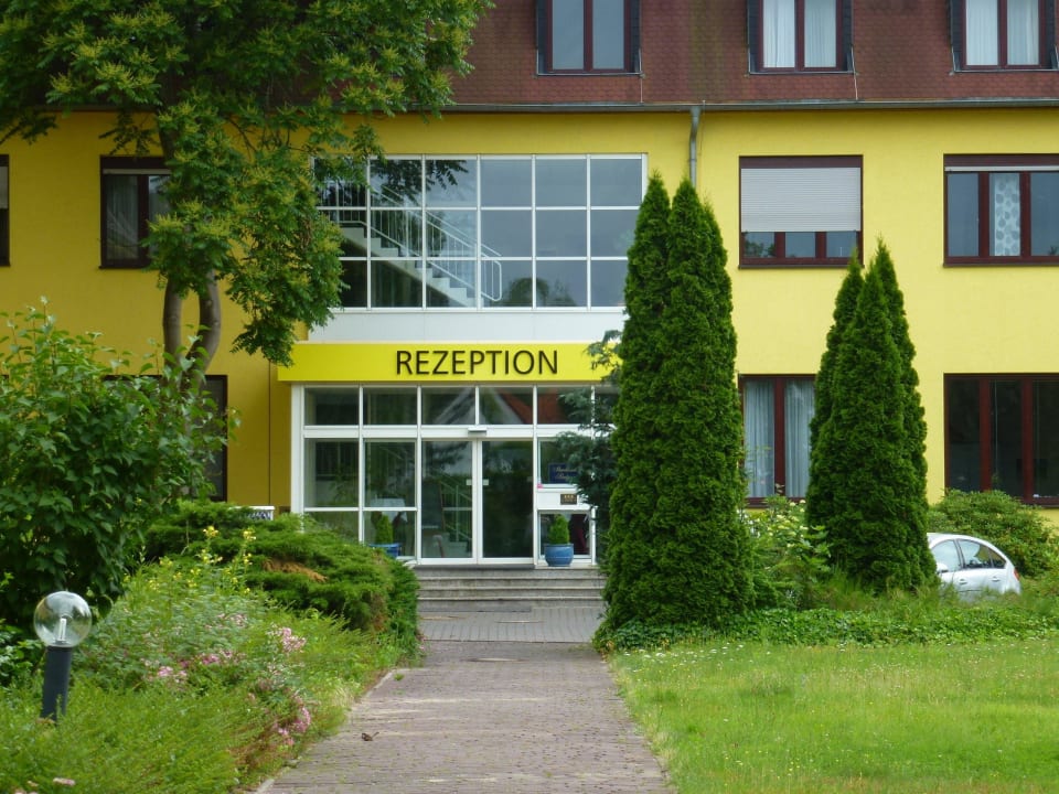 Vorderansicht Seehotel Brandenburg a.d. Havel