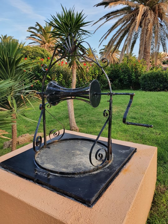 Gartenanlage Anissa Beach & Village