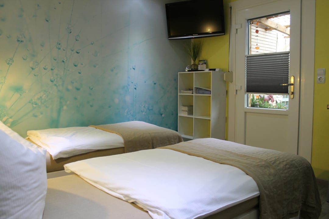 Zimmer XXS Appartement - Studio für 2 Gäste mit Terrasse und Strandkorb