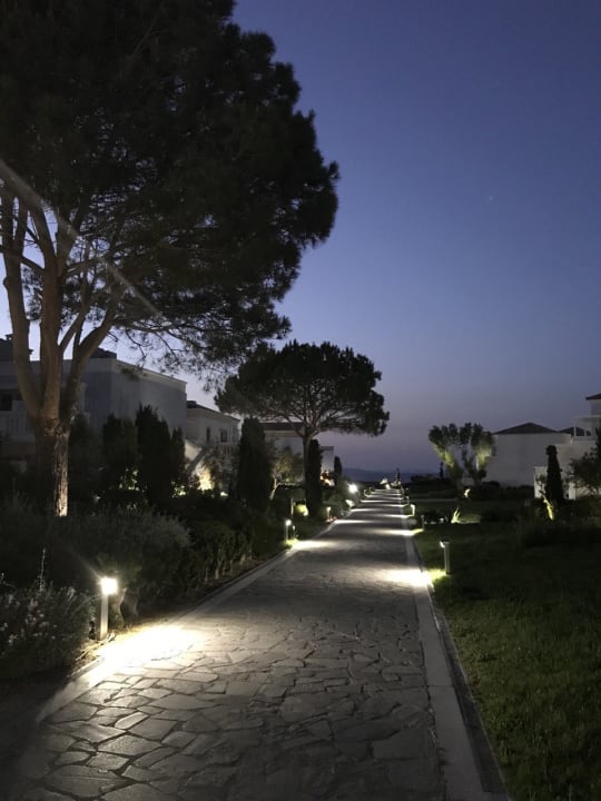 Gartenanlage Neptune Luxury Resort