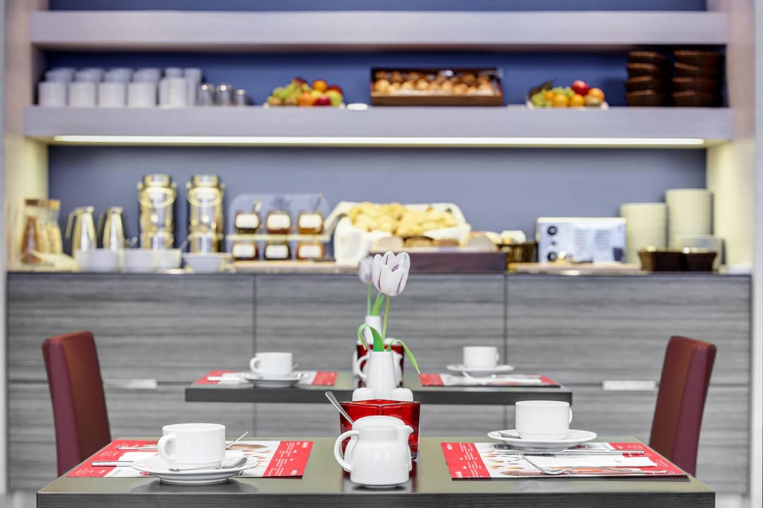 Frühstück IntercityHotel Hamburg Dammtor-Messe