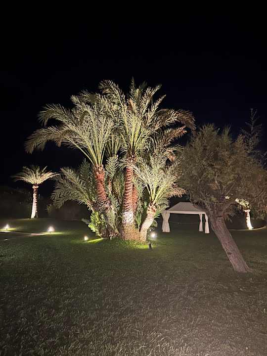 Gartenanlage Grecotel Meli Palace