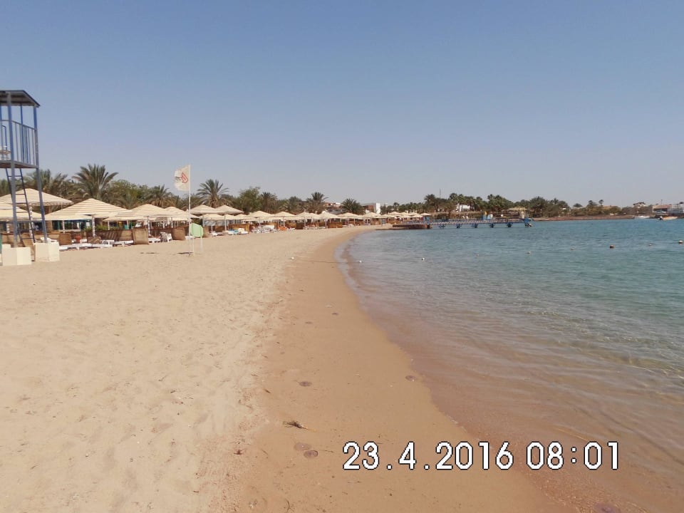 Strand Menaville Safaga