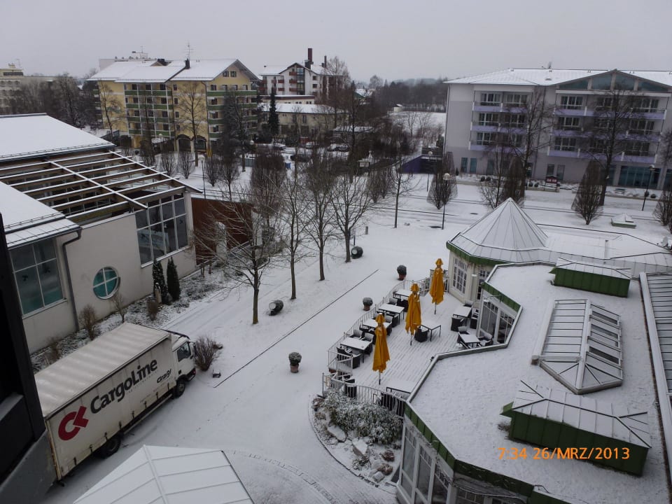 Blick zur Therme1 Hotel Holzapfel